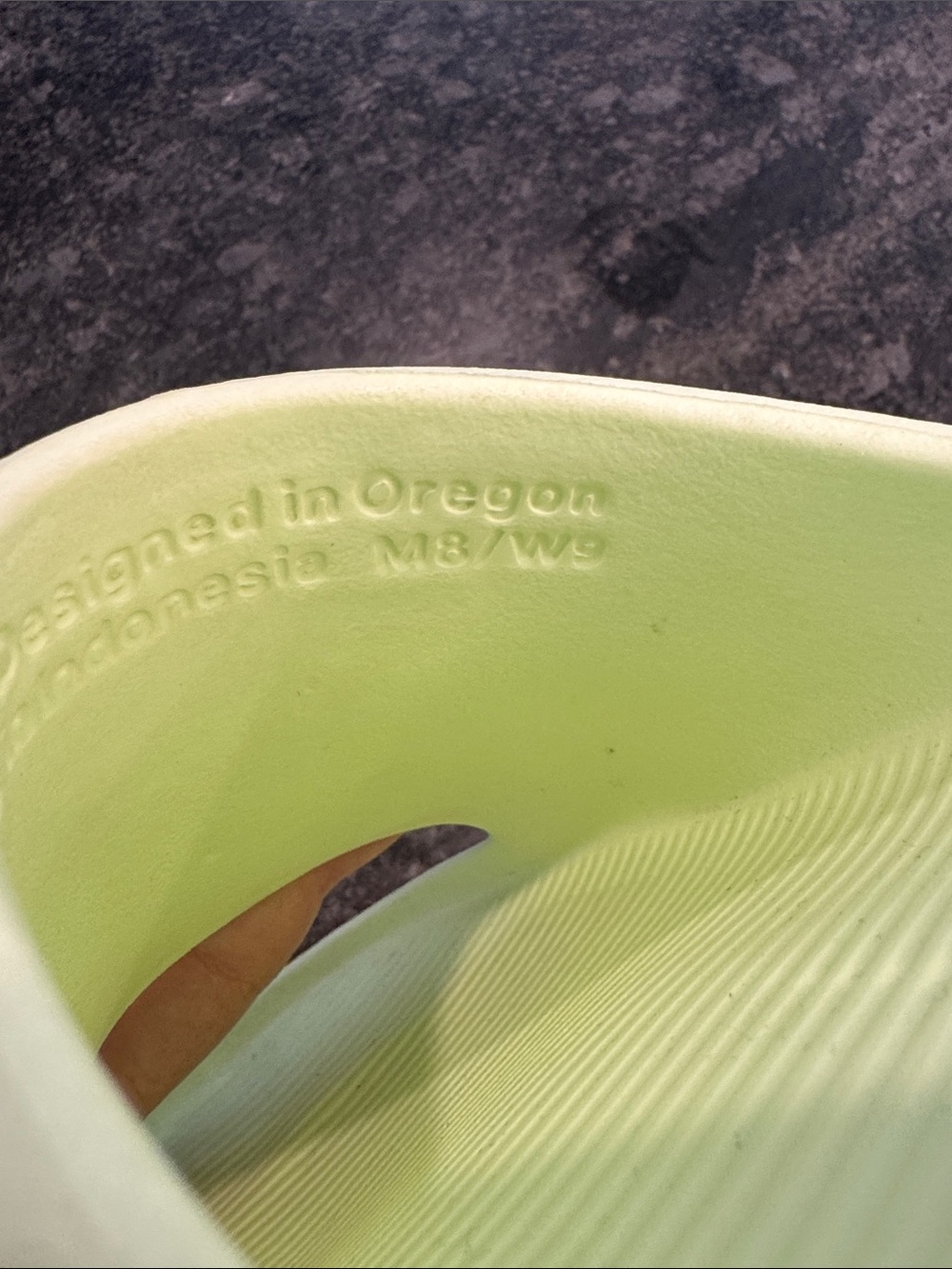 Nike Pale Lime Slide Sandals - Picture 2 of 2
